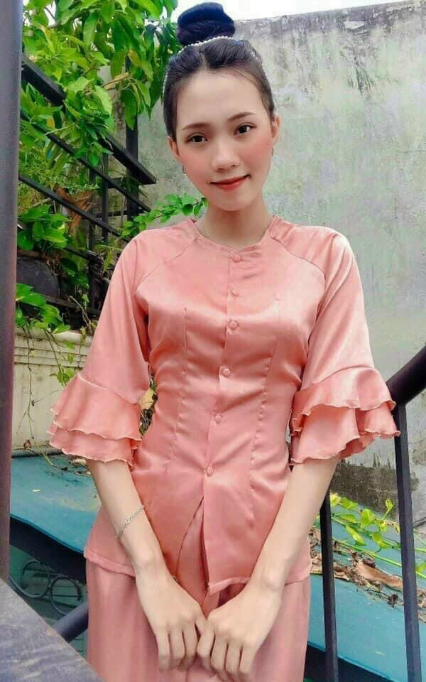 Bà ba cách tân tay bèo (màu gạch)